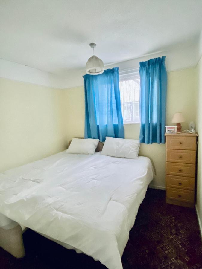 Holiday home Quiet And Comfy 2- Bedroom Chalet, Walk To The Beach, Norfolk
